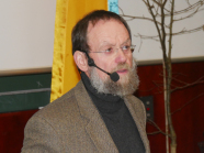 Josef V. Herrmann, Leiter des Fachzentrums Analytik, bei seinem Vortrag