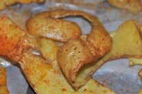 Snack Kartoffelschalen gewürzt