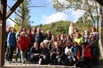 Sichtlich gut gelaunt: die Teilnehmer der Fortbildung "Gästeführer Gartenerlebnis Bayern"