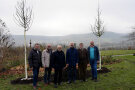 Gruppenbild bei der Baumpflanzung der "Präsidentenbäume" bei der LWG in Thüngersheim